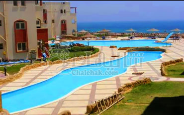 للبيع دور ثاني بمنتجع لاسيرينا ميني