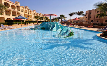 للبيع شاليه دور اول بمنتجع بالم