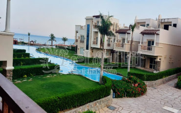 شاليه سعر مميز في منتجع بلوبلو