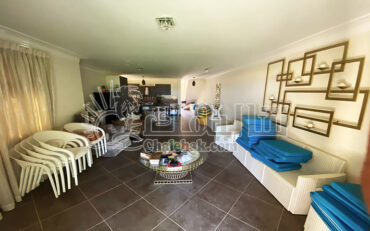 فيلا / مفروشة 180م للبيع – بمنتجع تلال