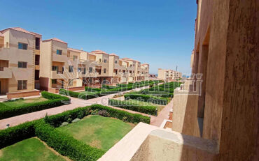 شاليه للبيع مفروش بالتكييفات بمنتجع اورلاندو2