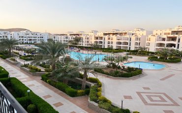 للبيع – شاليه بقرية بالميرا