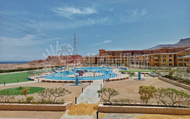 -للبيع-في-مرحلة-كاريبيان-باي-بورتو-العين-السخنة-chalet-for-sale-caribbean-bay-porto-ain-sokhna- (2)