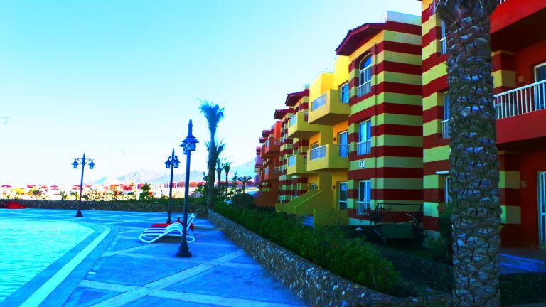 -للبيع-مرحلة-الحدائق-المعلقة-بورتو-العين-السخنة-hanging-gardens-porto-sokhna-chalet-for-sale- (15)